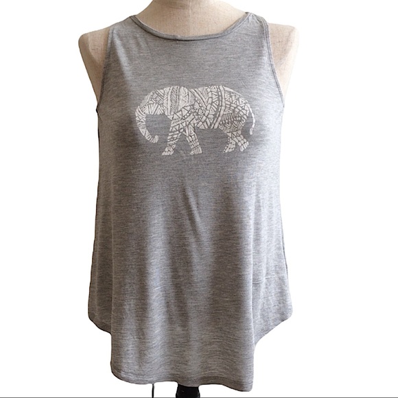 Old Navy Tops - OLD NAVY | Elephant Graphic Tank Size M